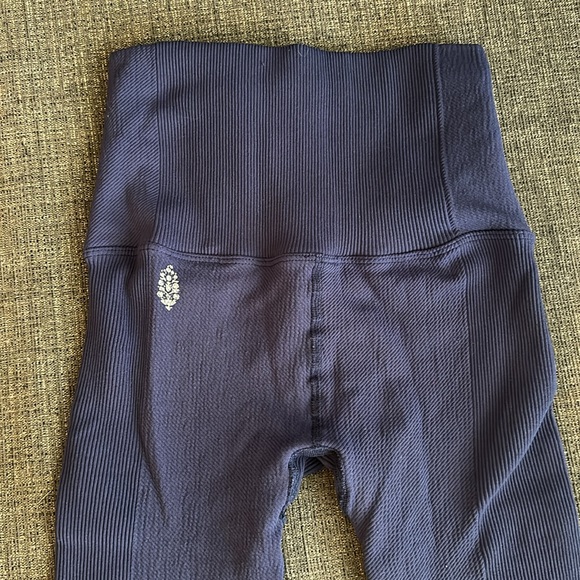 FP Movement, Part of Me Leggings, Size M/L - Picture 6 of 9